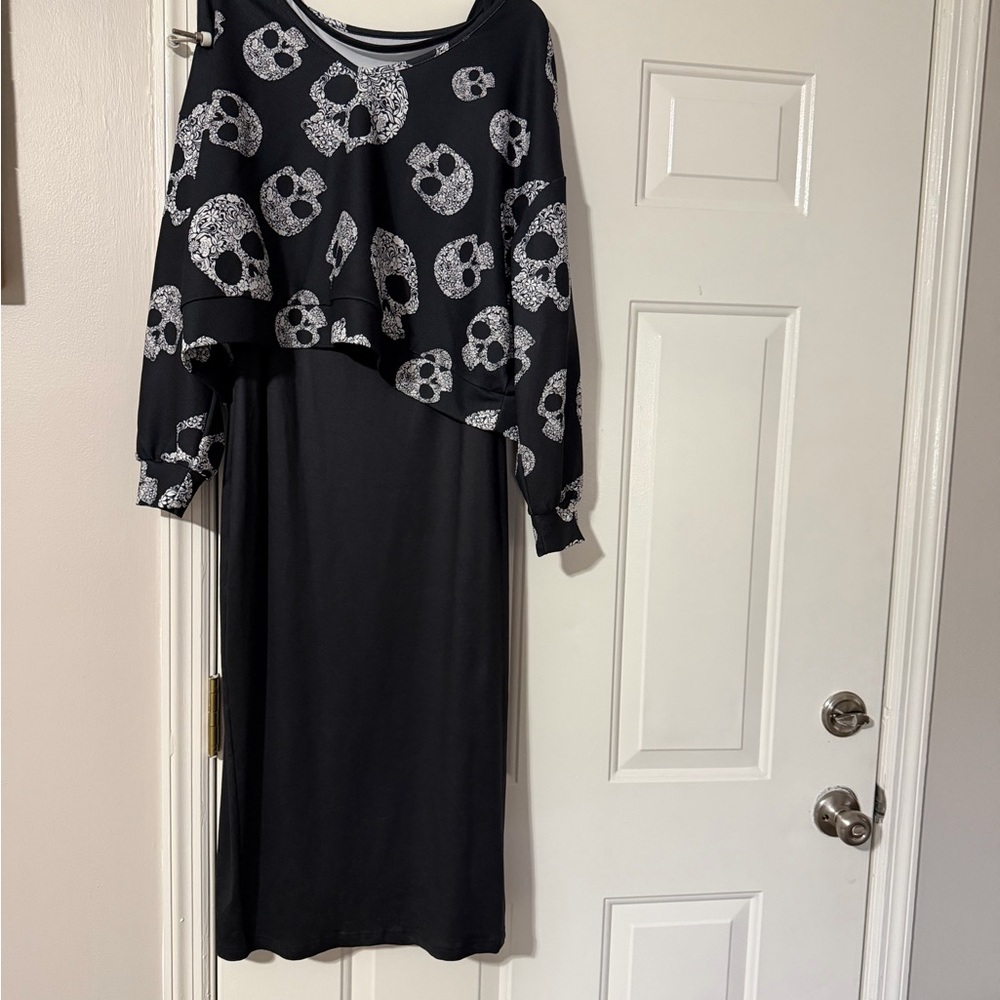 Black Skull Print Dress
